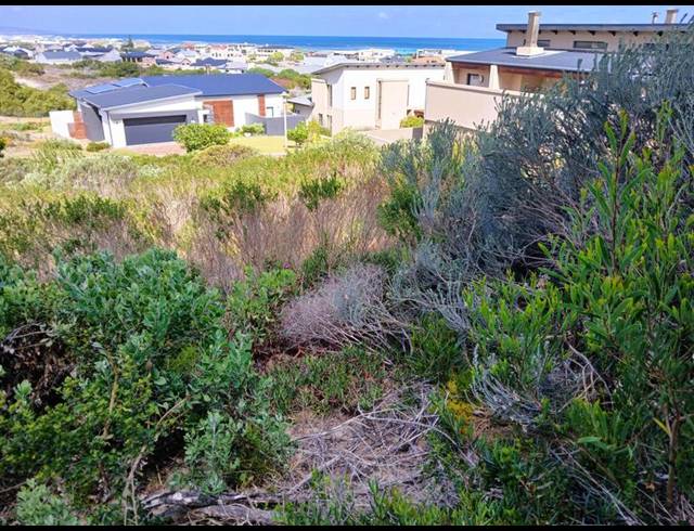 LAND FOR SALE IN STILBAAI EAST